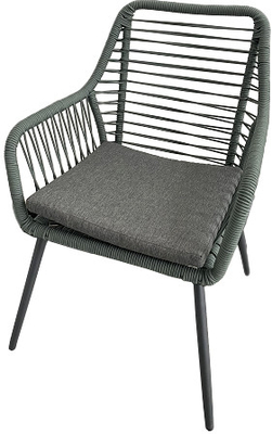 クッションが付いている8mmロープの藤のソファーの肘掛け椅子の庭の鉄骨フレーム