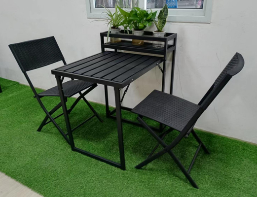 花立場が付いているプラスチック鋼鉄庭の折りたたみ式テーブルそして椅子5mmの和らげられたガラス